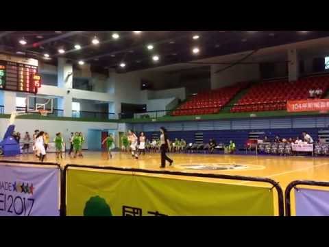 150912_新聞女生VS吳興國小 (BGM: T-ara《Roly-Poly》)