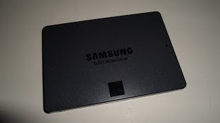 Samsung 860 QVO SSD in Laptop einbauen