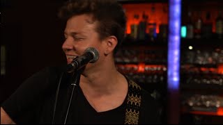 Tyler Ward &quot;Hoopty Hoop&quot; || Knust Acoustics