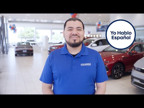 Internet Sales Manager Luis Lemus 