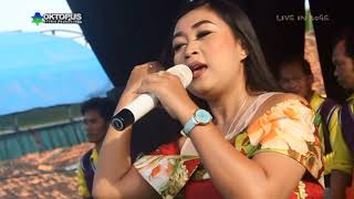 Download lagu SETAUN SETENGAH || LIVE MUSIC ' NIRMALA MUDA ' IIM LISMAYNITA GODONG SEMANGGEN GROUP || LIVE SOGE mp3