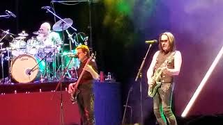 Todd Rundgren &amp; Utopia - &quot;Overture: Mountaintop and Sunrise / Communion With the Sun&quot; (4/18/18)