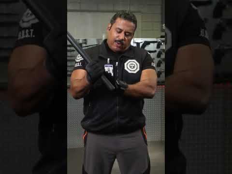 how to use a baton for self-defense