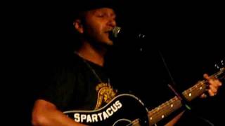 Tom Morello-The Nightwatchman-&#39;It Begins Tonight&#39;-World Wide Rebel Songs