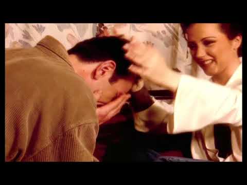 Sibel Sezal - Gece Ay Şahit (Official Video)