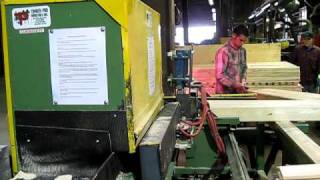 MVI_0204.avi-stake -dog ear machine