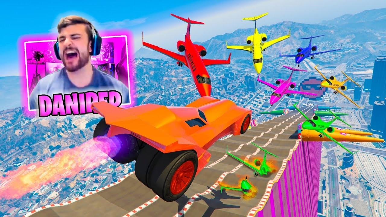 MEGA RAMPA PERO TODOS VIENEN CONTRA MI!! - GTA 5 ONLINE