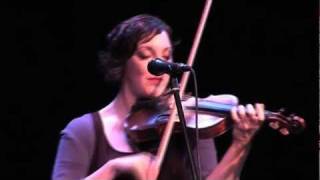 Gillian Boucher, Fiddle plays a set of Norwegian tunes