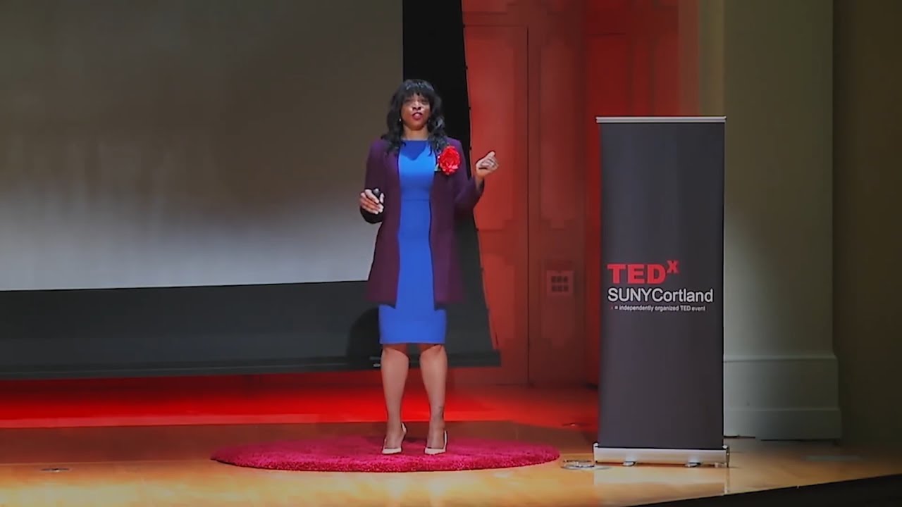 Aasha Ealy on stage