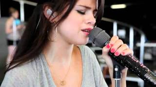 Selena Gomez Middle of Nowhere Live