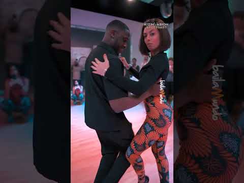 Baila Mundo - Heneco & Marta Mignone | DJ Alnova - Axxia (feat. Puto X)