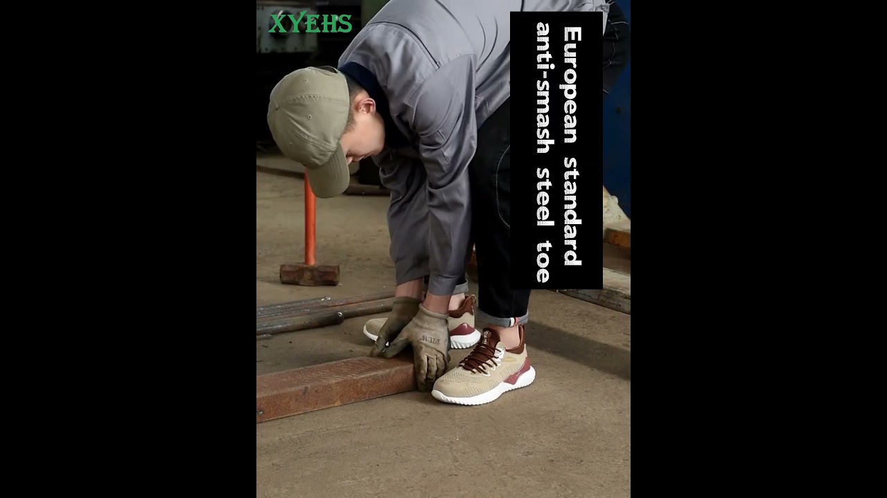 Can You Imagine That These Safety Shoes Can Float on The Water with Steel Toe Cap & Aramid Midsole?