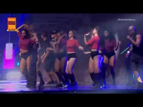 DENNIS  DJ  e NANDINHO E NEGO BAM ao vivo  Prêmio Multishow malandramente