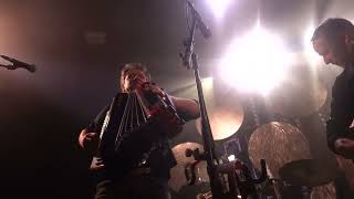 &quot;Close Behind&quot;, Calexico - Paris, Octobre 2023