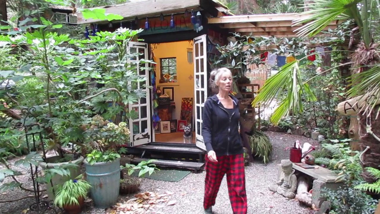 Smallest Art Gallery on Salt Spring Island