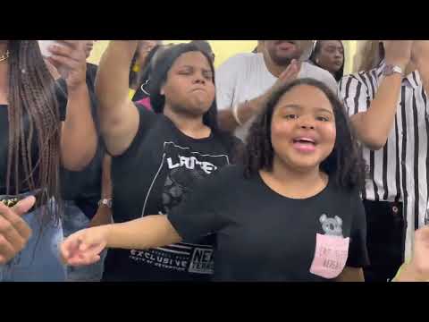 MUITA GLÓRIA 🔥 2 ANOS SALA DE ADORAÇÃO 🥺