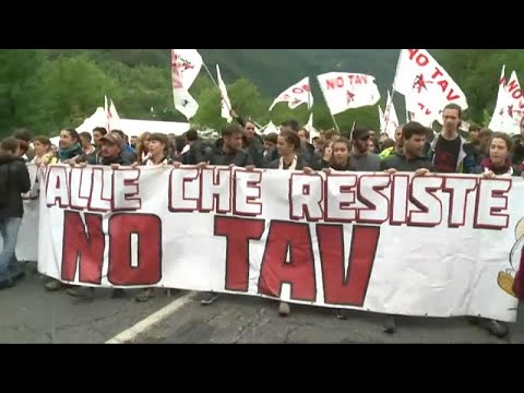 Thousands resume protests against Turin-Lyon high-speed railway link