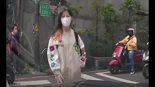 行人最大但小姐姐你這樣母湯