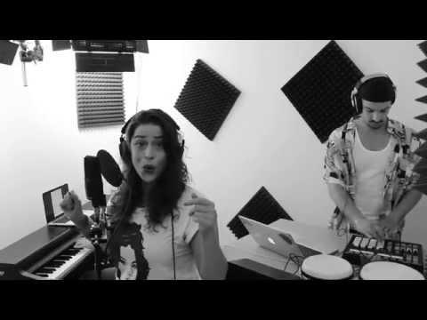 [LIVE] Frankie Balou, BRUD1 & Jonas - flowkey Song (Pharell Williams - Happy inspired)