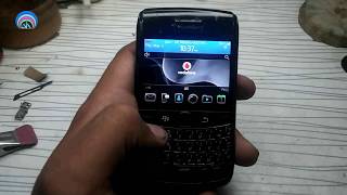 How to Turn the Radio Back on in the BlackBerry Bold 2020