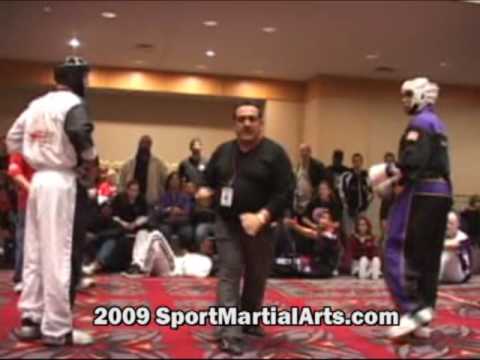 Ross Levine v Mike Simmons - Men's team sparring - 2009 Amerikick Internationals