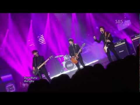 CNBLUE - Intro & Hey You (25 Nov,2012)