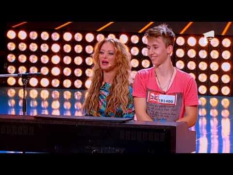 Signorina Delia si Andrei Colta canta la patru maini