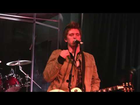 James Ross @ Tyler Vaughn - (Gospel Artist) - In Concert Video Footage - (Watch In HD)