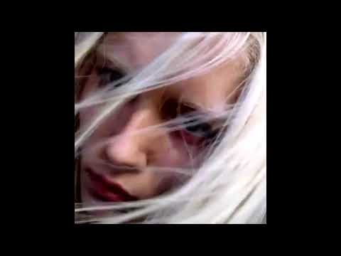 Damn Whøre - Pure Salope - 07 Albinoise