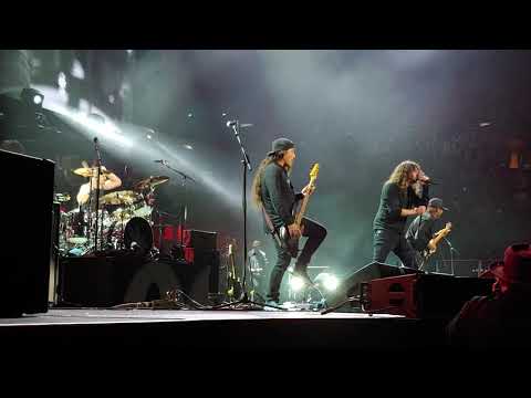 Show Me How To Live - Audioslave w/ Dave Grohl & Rob Trujillo