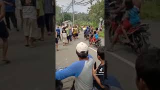 Download lagu viral maling pisang diarak hingga dipukulin warga mp3