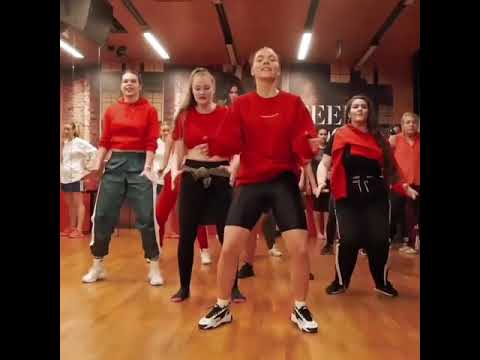 DANCE DU MOMENT CHINOIS MABUNDI