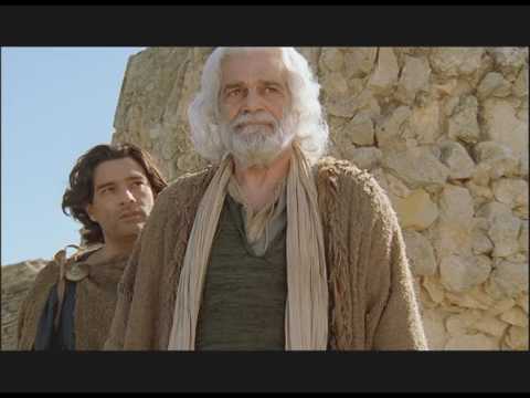 Saint Pierre - Bande annonce VF (le 20/01/2017 en DVD)