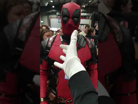 Shake My hand in Character Pt6 #shorts #shakemyhand #residentevil #tf2  #residentevilcosplay