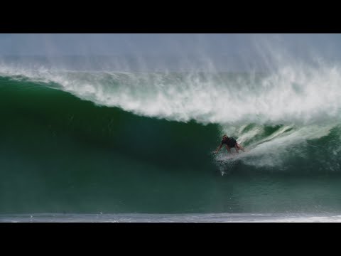 Wave of the Day: Pete Mendia, Mainland Mexico, August 18th