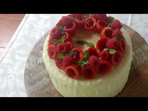 A very beautiful cake Zamzam Pullman hotel Created for guests #zamzam #pullman