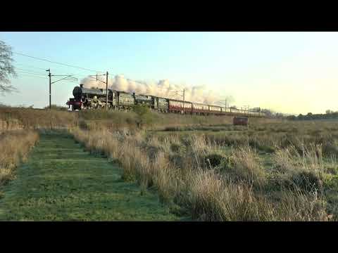 45690 and 45699 (45627) ECS movement Blackpool to Scarborough 21.4.2023