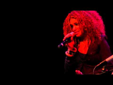 Sharon Doorson - Nobody's perfect ( Jessie J)  @ Club Dauphine Amsterdam 2012 HD
