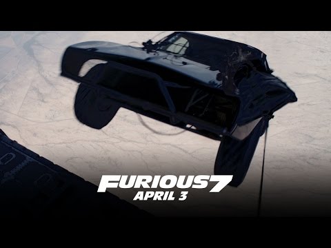 Furious 7 (Featurette 'Car Drop')