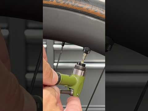 Simple steps to inflate presta valve bike tires