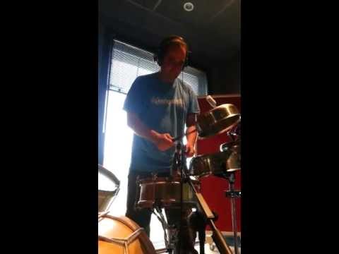 Percussions per a rapejar - making off disc Festa Major - Els Laietans