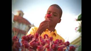 De Vuelta Al Barrio Lyrics English Translation