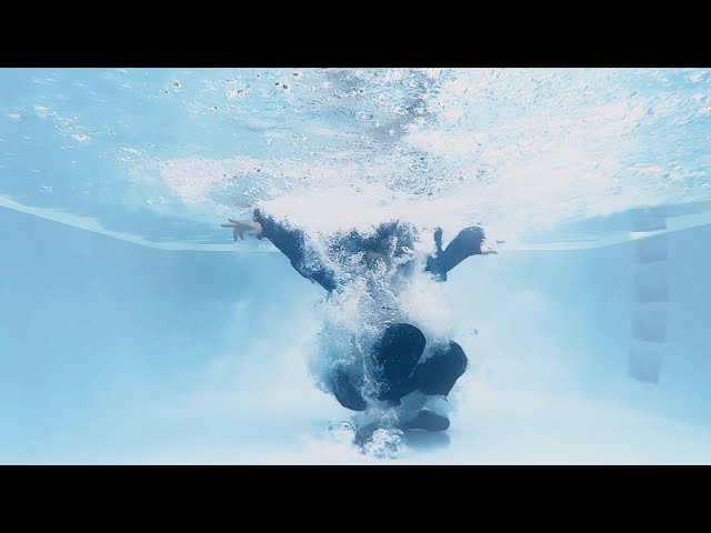 KOTORI、本日配信リリースの新曲「Heartbeat」のオーディオビジュアルを公開!ボーカル横山の水中ダイブに注目! 2 YouTubeサムネイル