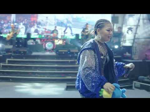 အနားနားရှိတဲ့အခိုက် - Sandy Myint Lwin Birthday Concert