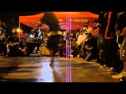 True Floor 2013 - Top 32 - Afonso ( Mega Break ) vs Tantinha ( Altos Beats )