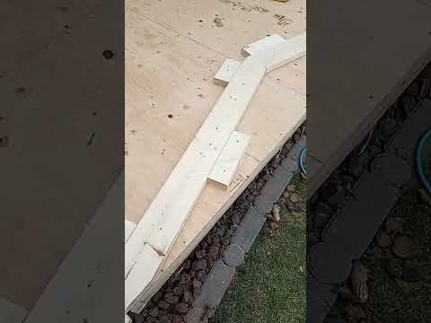 HOW TO BUILD RAFTERS  8x10 SHED BUILD please  subscribe#shorts  #construction  #skills