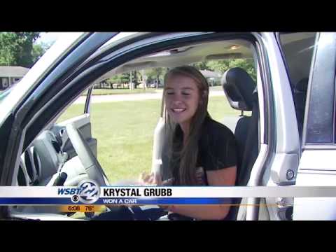 Memorial HS student wins car