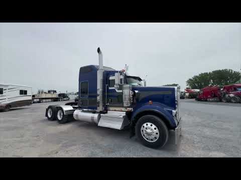 KENWORTH W900L 2018