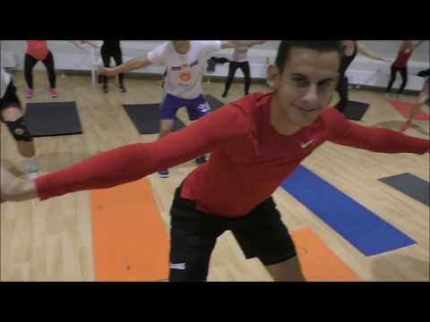 Aerobik órán a MEAFC kosárcsapata!