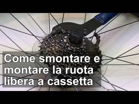 Cura di pelle con posti di pigmentary Decolorazione della persona per mezzo di maschere